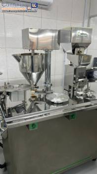 Encapsuladora semi autom�tica para suplementos em c�psulas duras Ferriti