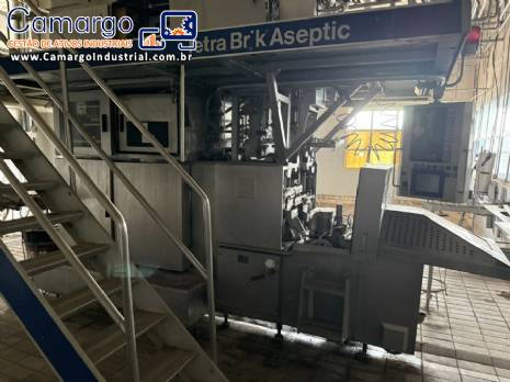 Envasadora ass�ptica Tetra Pak TBA 8 para embalagens cartonadas Tetra Brik