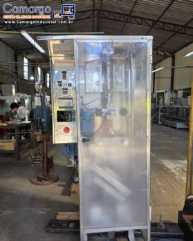 Envasadora de bisnagas de requeij�o Pack Milk