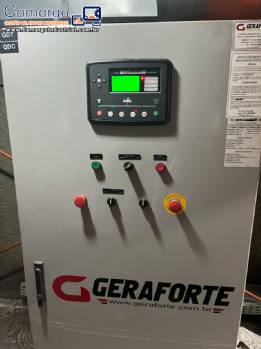 Grupo gerador carenado autom�tico 360 kVA